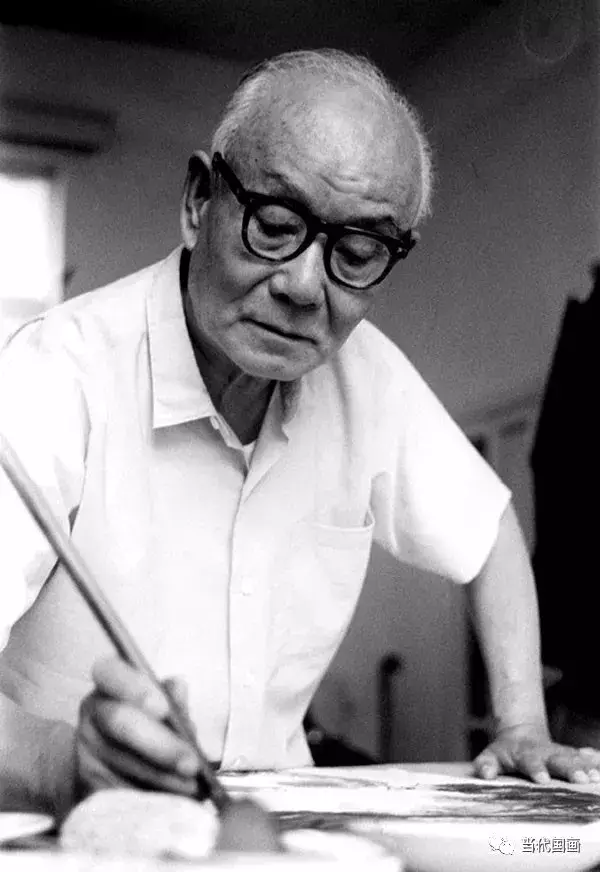 李可染一生創(chuàng)作作品1000件，市場(chǎng)拍了8000件，90%是假的